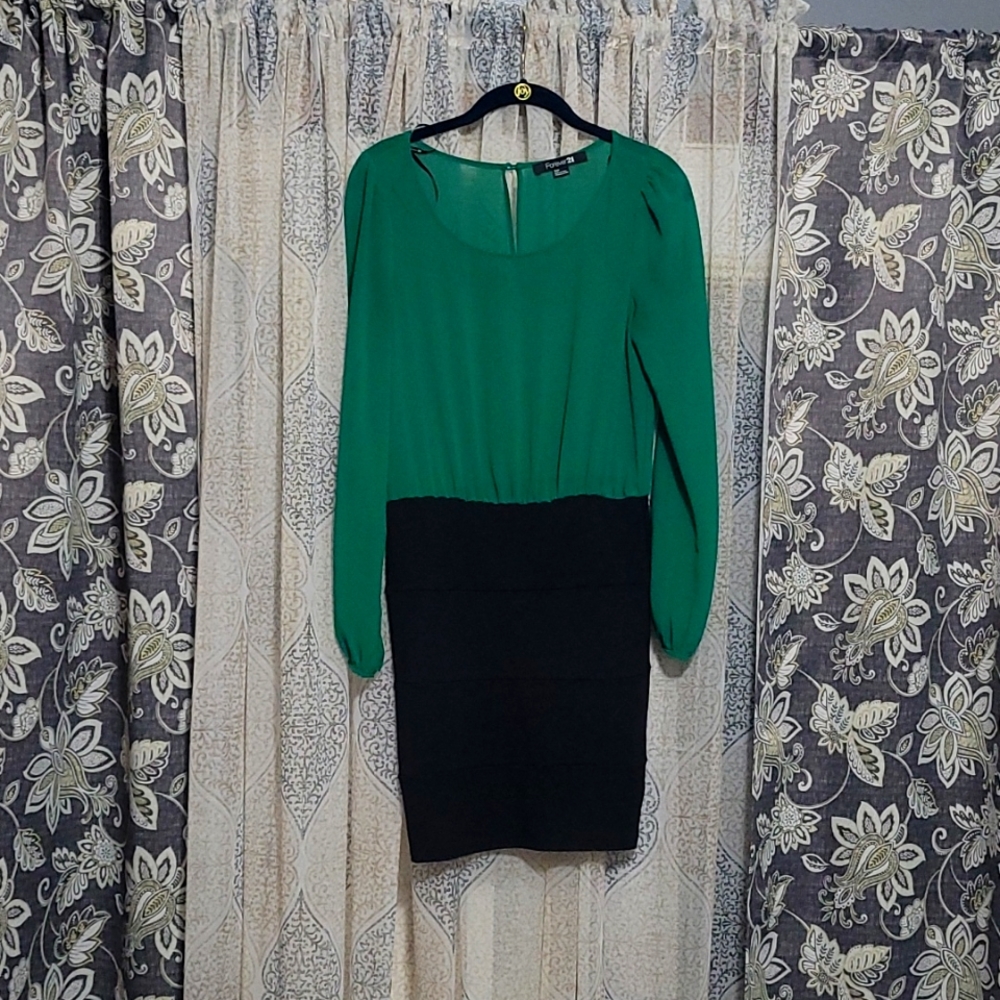 Forever 21 cocktail dress size small